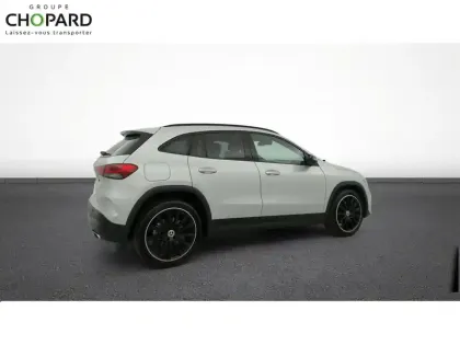 Photo 8 Mercedes GLA  250 e 8G-DCT