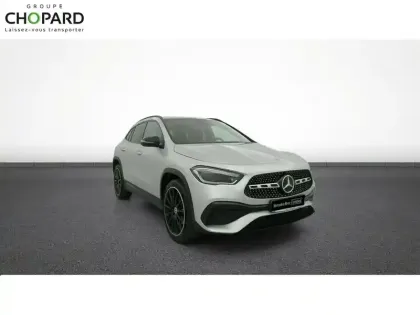 Photo 11 Mercedes GLA  250 e 8G-DCT