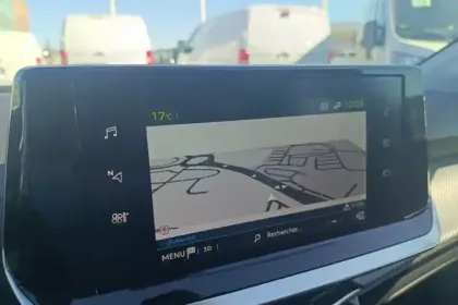 Photo 23 Peugeot 208  Electrique 50 kWh 136ch