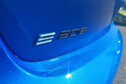 Photo 35 Peugeot 208  Electrique 50 kWh 136ch