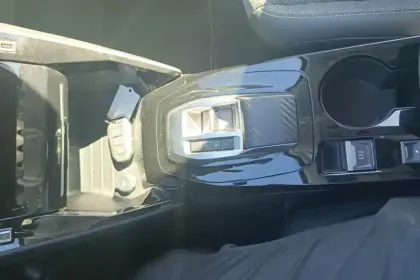 Photo 28 Peugeot 208  Electrique 50 kWh 136ch