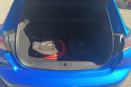 Photo 8 Peugeot 208  Electrique 50 kWh 136ch