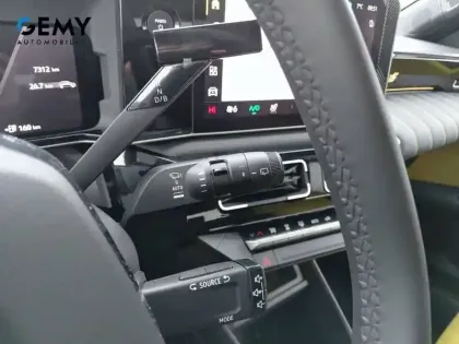 Photo 24 Renault 5 Renault  E-Tech Electrique 10 ch autonomie confort