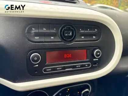 Photo 22 Renault Twingo  III Achat Intégral - 21
