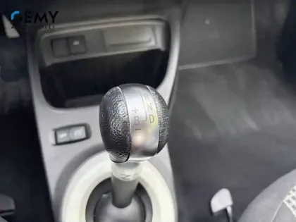 Photo 26 Renault Twingo  III Achat Intégral - 21