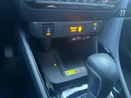 Photo 21 Toyota Yaris  Hybride 116h