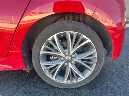 Photo 17 Toyota Yaris  Hybride 116h