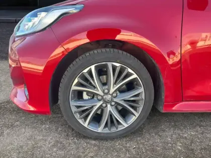 Photo 43 Toyota Yaris  Hybride 116h