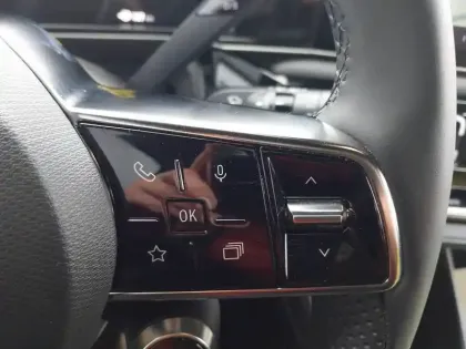 Photo 17 Renault 5 Renault  E-Tech Electrique 10 ch autonomie confort