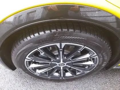 Photo Renault 5 Iconic Cinq