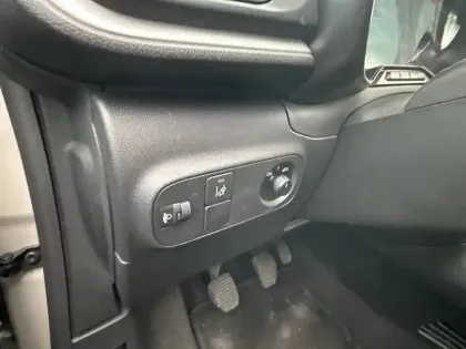 Photo 37 Citroën C3  PureTech 83 S&S BVM5