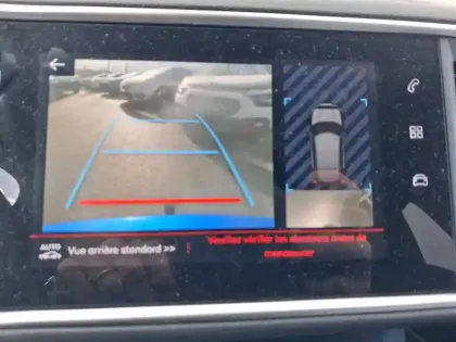 Photo 13 Peugeot 308  BlueHDi 130ch S&S EAT8