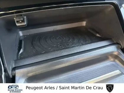 Photo 16 Peugeot 208  PureTech 100 S&S BVM6