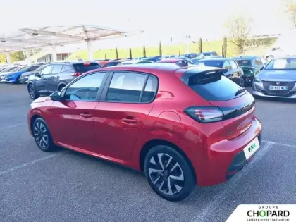 Photo 61 Peugeot 208  PureTech 100 S&S BVM6