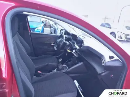 Photo 44 Peugeot 208  PureTech 100 S&S BVM6