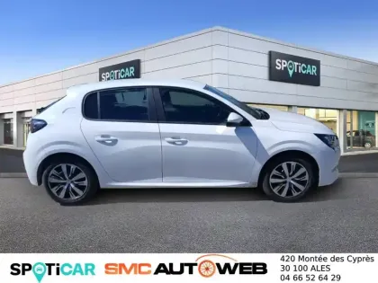 Photo 66 Peugeot 208  PureTech 100 S&S BVM6