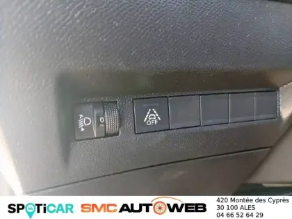 Photo 77 Peugeot 208  PureTech 100 S&S BVM6