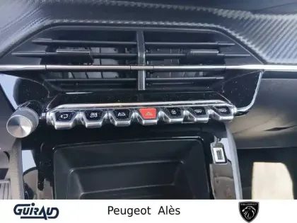 Photo 57 Peugeot 208  PureTech 100 S&S BVM6