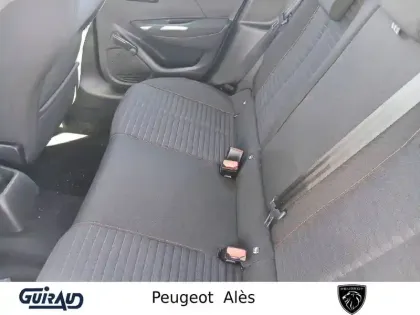 Photo 51 Peugeot 208  PureTech 100 S&S BVM6