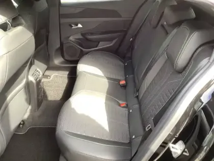 Photo 35 Peugeot 408  Hybrid 145 e-DCS6