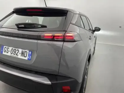 Photo 94 Peugeot 2008  PureTech 100 S&S BVM6
