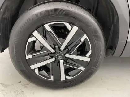 Photo 50 Peugeot 2008  PureTech 100 S&S BVM6