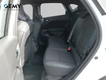Photo 9 Renault Captur  E-Tech full hybrid 145 ch
