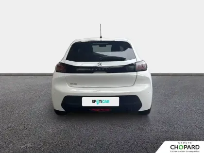 Photo 79 Peugeot 208  PureTech 75 S&S BVM5