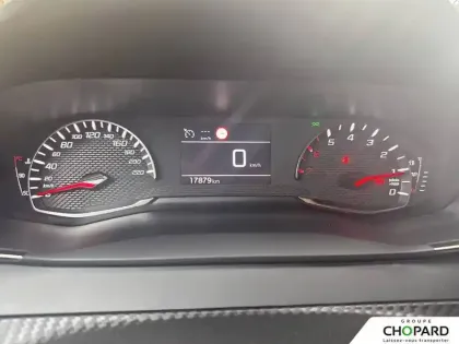 Photo 16 Peugeot 208  PureTech 75 S&S BVM5