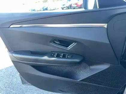 Photo 22 Renault Megane Gén. V (BCB) Ph1 Equilibre 5