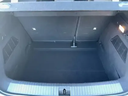 Photo 23 Renault Megane Gén. V (BCB) Ph1 Equilibre 5