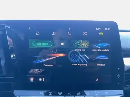 Photo 33 Renault Megane Gén. V (BCB) Ph1 Equilibre 5