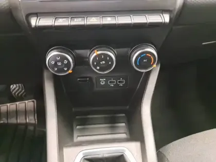 Photo 76 Renault Clio  TCe 90 - 21