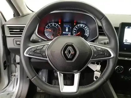 Photo 31 Renault Clio Gén. V (BJA) Ph1 Business 5