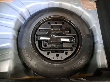 Photo 18 Renault Clio Gén. V (BJA) Ph1 Business 5