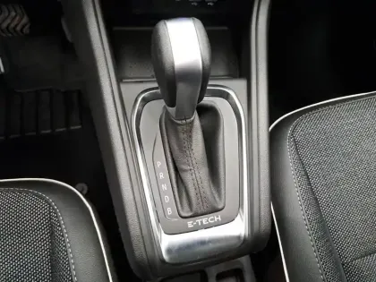 Photo 120 Renault Captur  E-Tech full hybrid 145