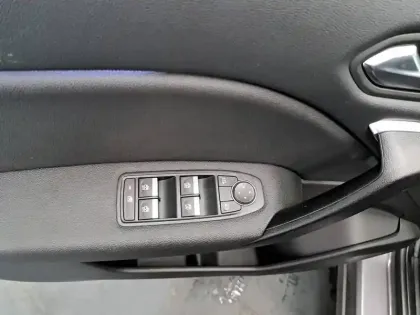 Photo 113 Renault Captur  E-Tech full hybrid 145