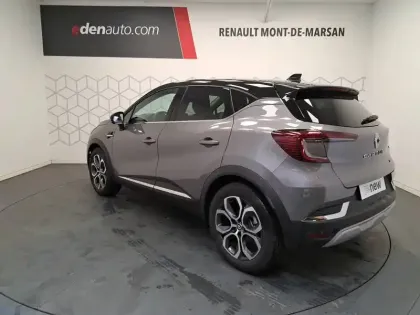 Photo 45 Renault Captur  E-Tech full hybrid 145