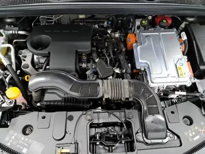 Photo 56 Renault Captur  E-Tech full hybrid 145