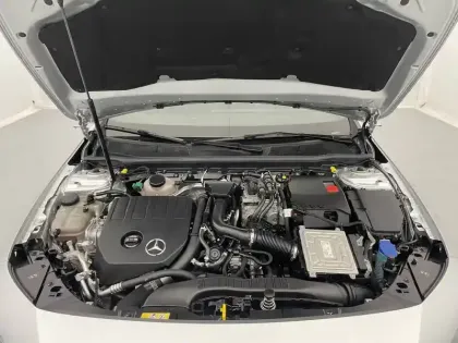 Photo 19 Mercedes CLA  Coupé 250 e 8G-DCT