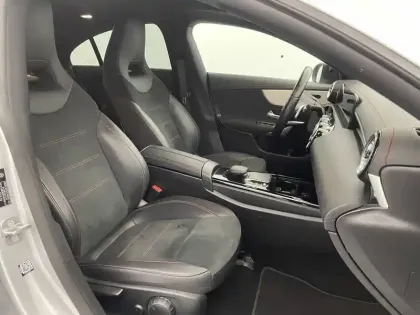 Photo 25 Mercedes CLA  Coupé 250 e 8G-DCT