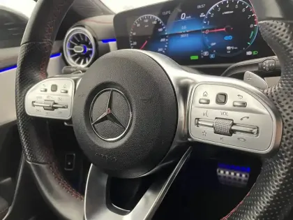 Photo 23 Mercedes CLA  Coupé 250 e 8G-DCT