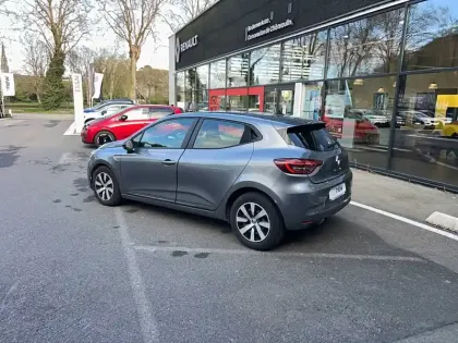 Photo 5 Renault Clio Gén. V (BJA) Ph1 NG Equilibre 5