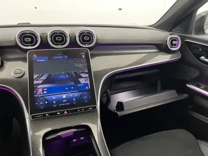 Photo 27 Mercedes Classe C  200 d 9G-Tronic