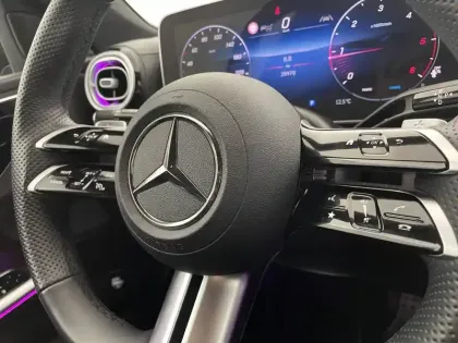 Photo 23 Mercedes Classe C  200 d 9G-Tronic