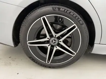 Photo 18 Mercedes Classe C  200 d 9G-Tronic