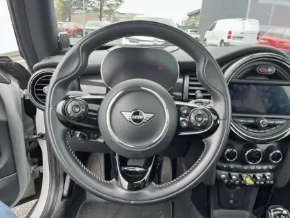 Photo 8 Mini Mini Hatch 3 Portes Cooper SE 184 ch