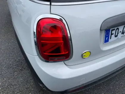 Photo 16 Mini Mini Hatch 3 Portes Cooper SE 184 ch