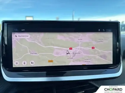 Photo 13 Peugeot 2008  PureTech 100 S&S BVM6