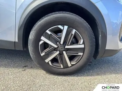 Photo 21 Peugeot 2008  PureTech 100 S&S BVM6